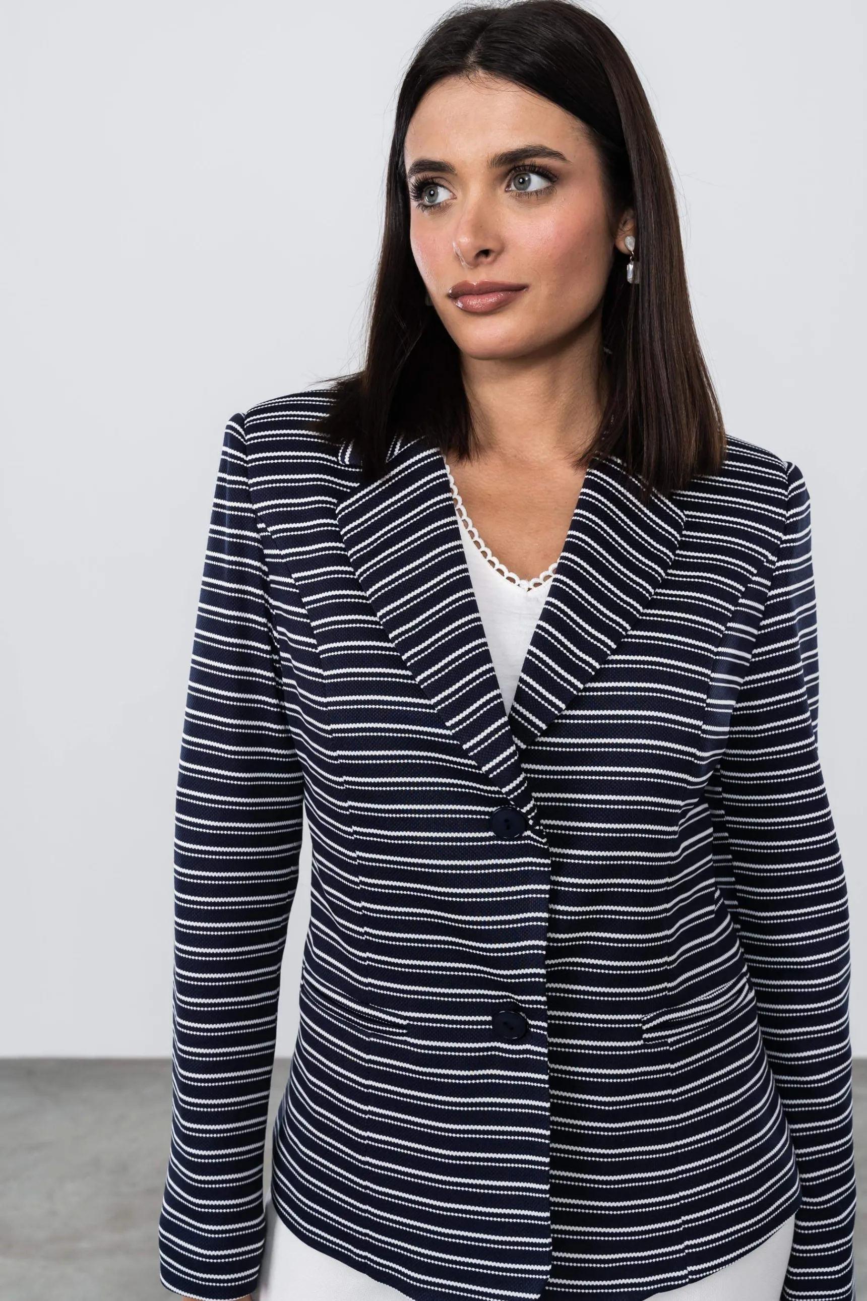 americana_rayas_jacquard__6-1.webp Precchio Chaquetas<AMERICANA RAYAS JACQUARD MARINO