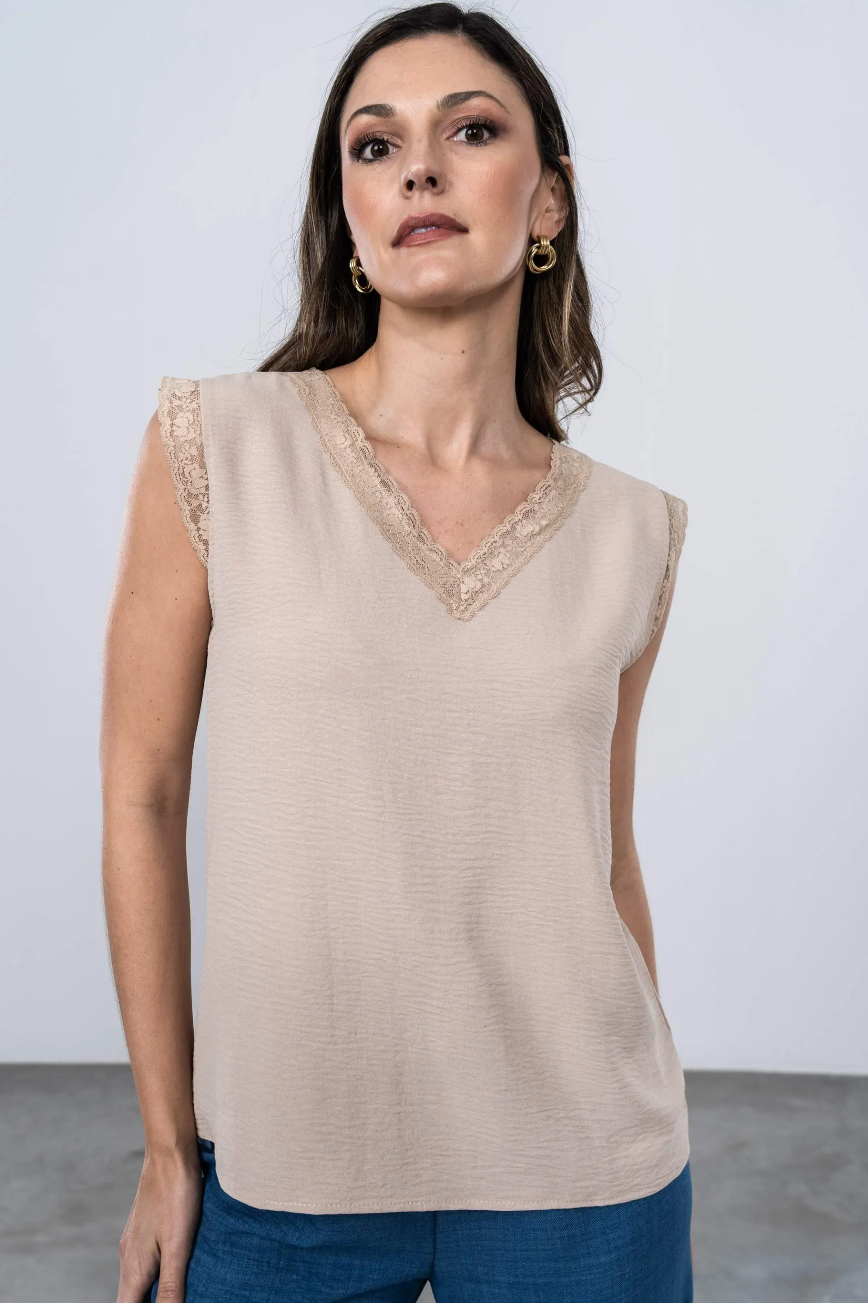 Precchio Blusas Y Camisas<BLUSA ENCAJE MANGA SISA ARENA