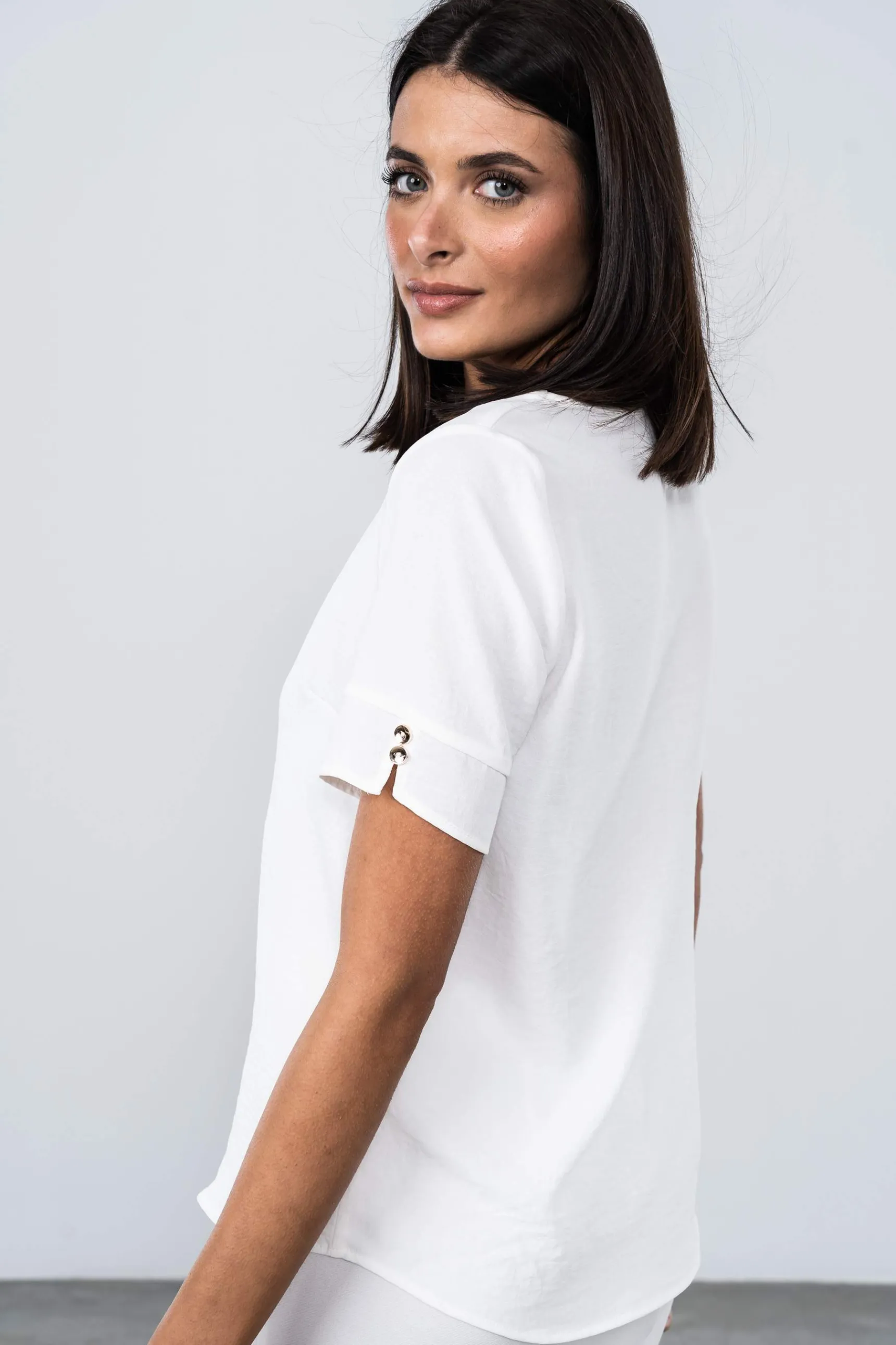 blusa_manga_boton_crudo_3.webp Precchio Blusas Y Camisas<BLUSA MANGA BOTON CRUDO
