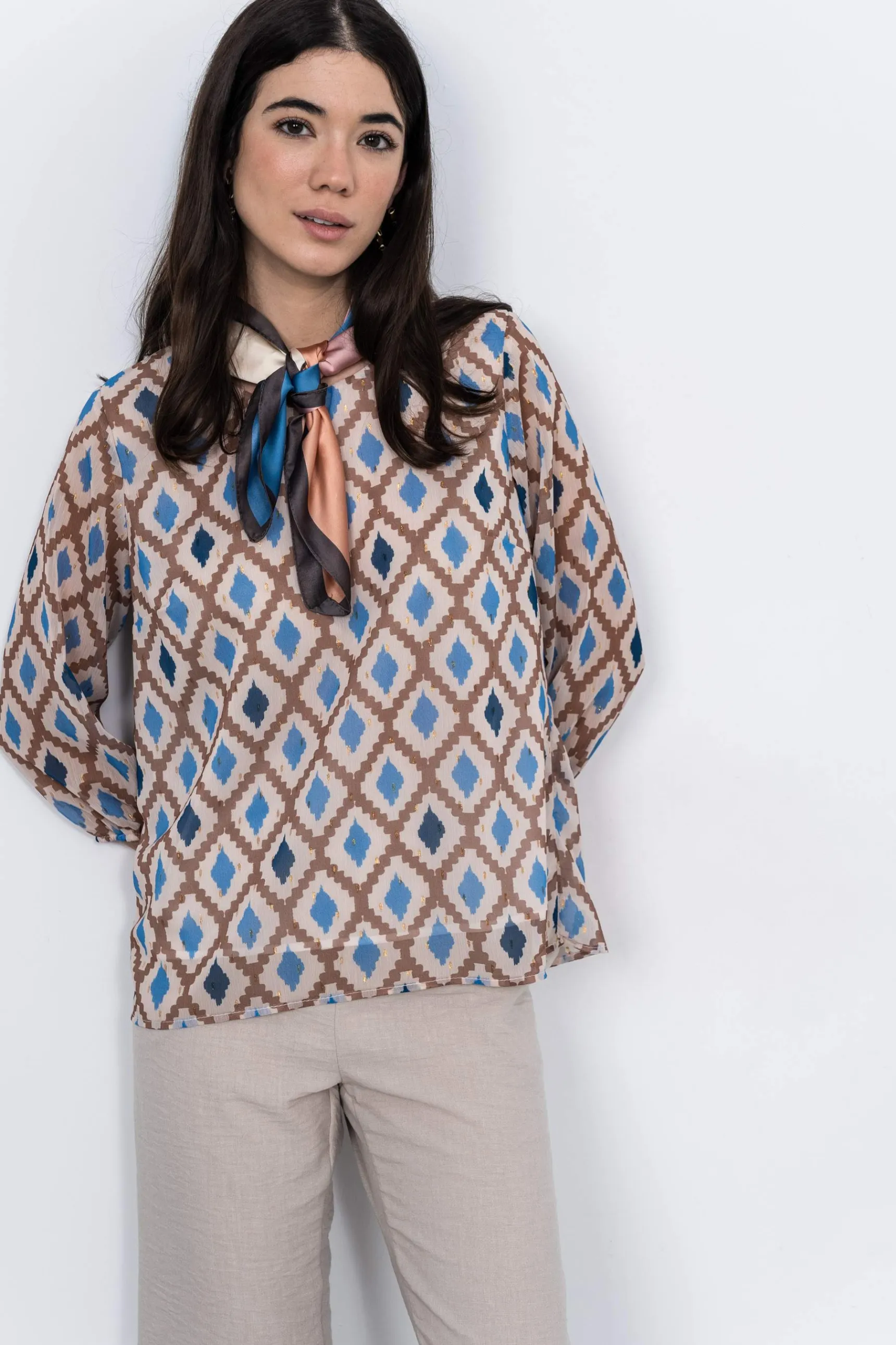 blusa_rombos_oro_beige_4.webp Precchio Blusas Y Camisas<BLUSA ROMBOS ORO BEIGE