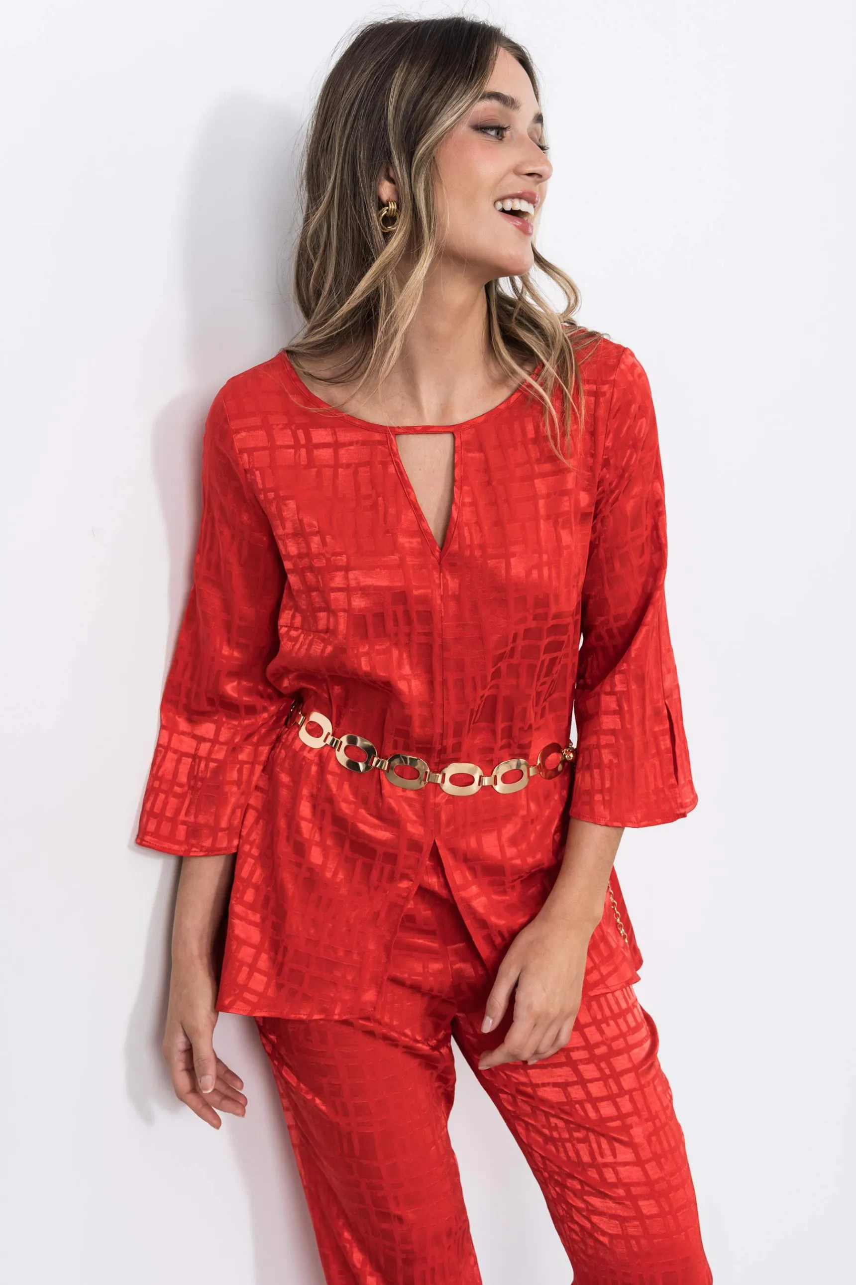 blusn_jacquard_satinado_6.webp Precchio Blusas Y Camisas<BLUSÓN JACQUARD SATINADO