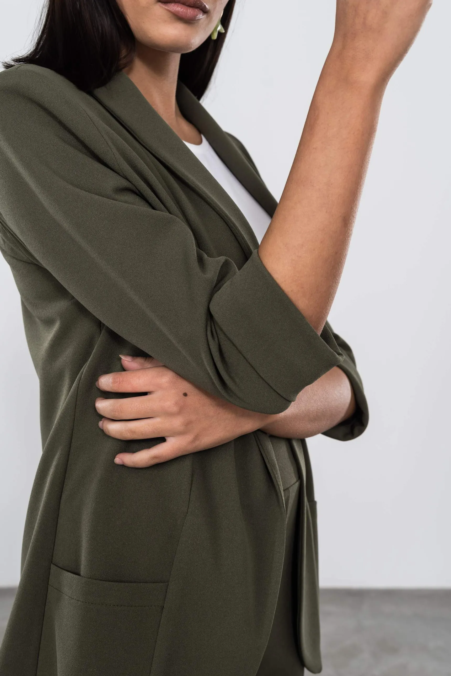 chaqueta_abierta_solapas__6-1.webp Precchio Chaquetas<CHAQUETA ABIERTA SOLAPAS KAKI