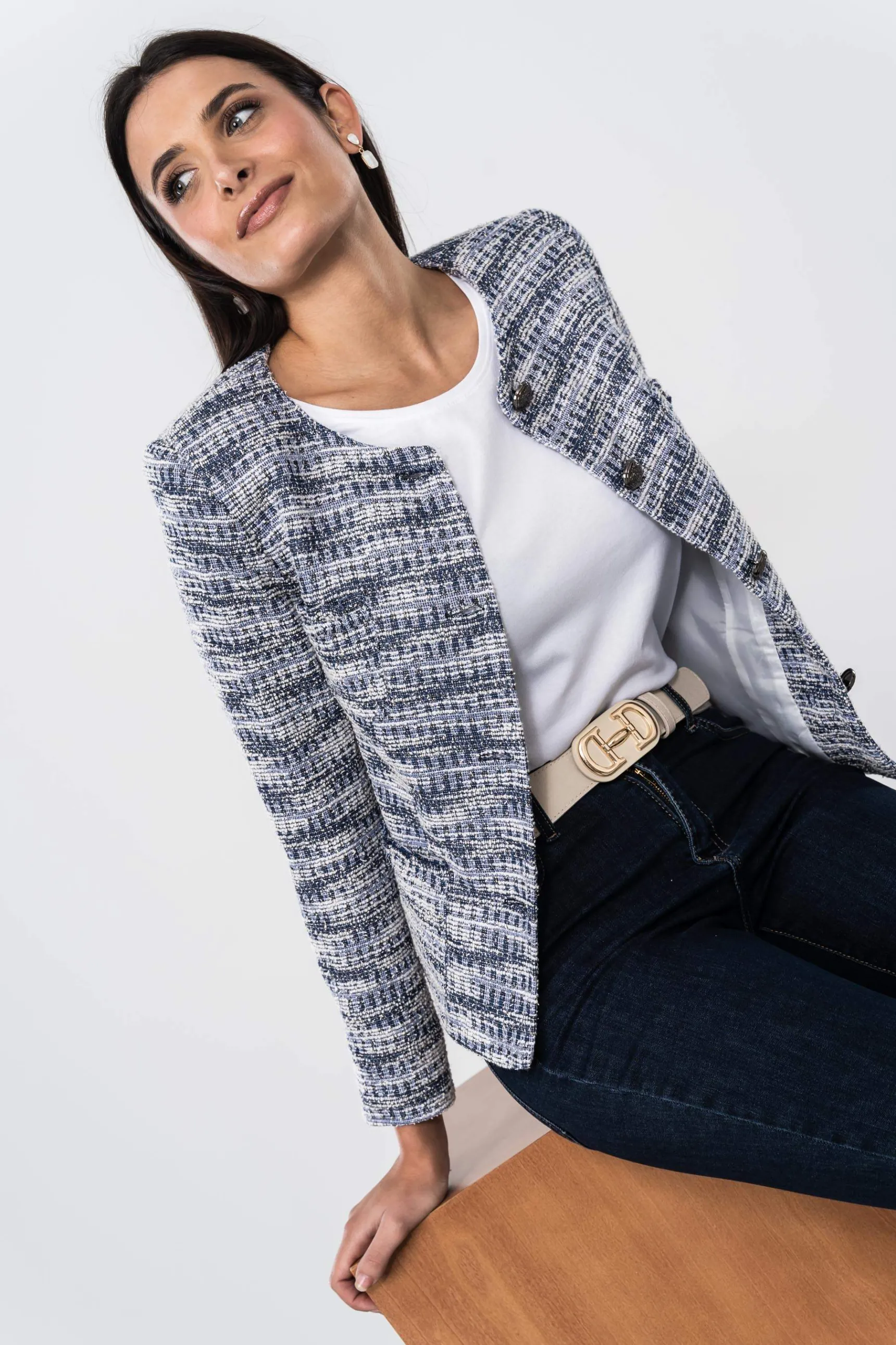 chaqueta_corta_detalles_6.webp Precchio Chaquetas<CHAQUETA CORTA DETALLES
