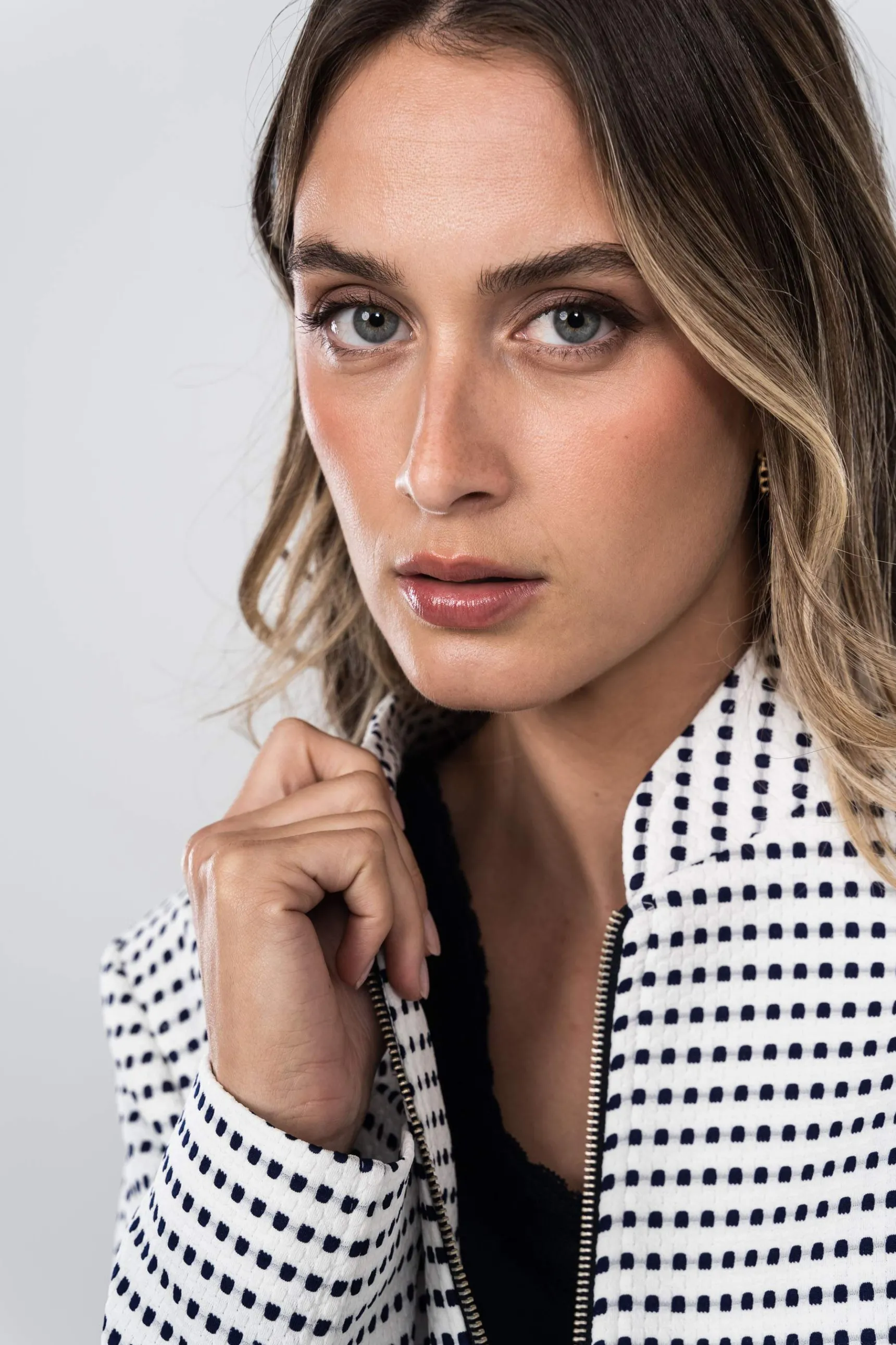chaqueta_cremallera_jacqu_7-1.webp Precchio Chaquetas<CHAQUETA CREMALLERA JACQUARD BLANCO