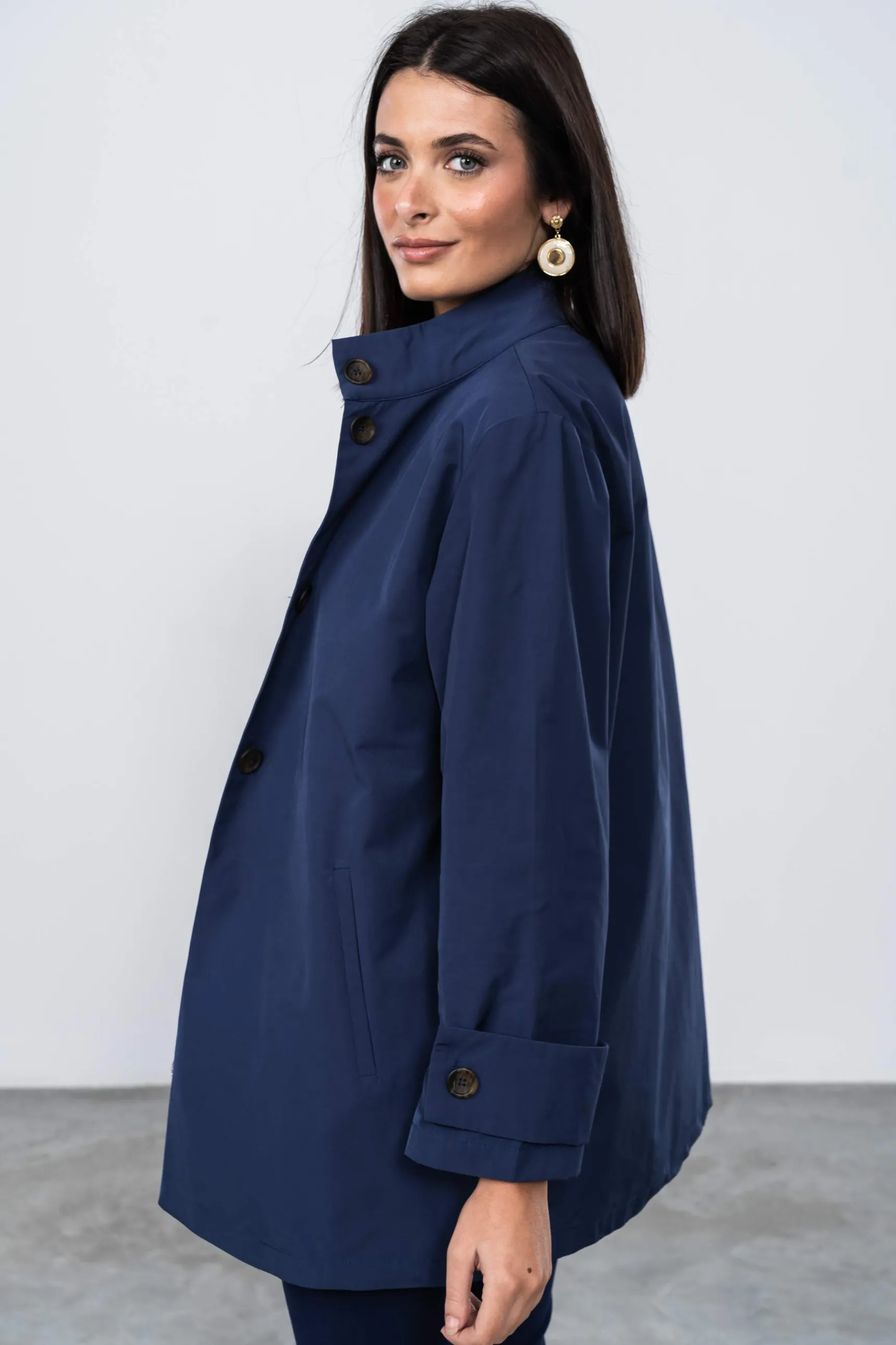 cortaviento_botones_marin_7.webp Precchio Chaquetas<CORTAVIENTO BOTONES MARINO