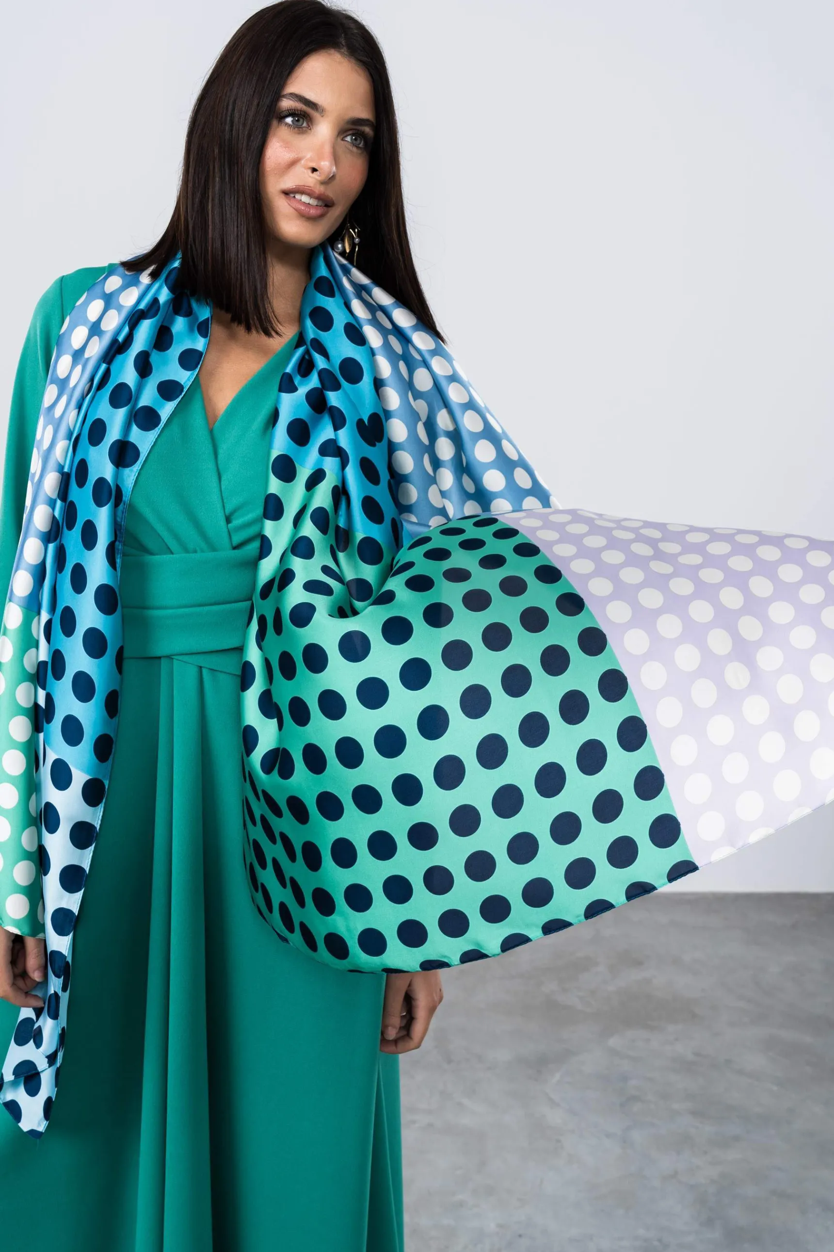 Precchio Foulards Y Estolas<FOULARD EFECTO SEDA TOPOS MARINO