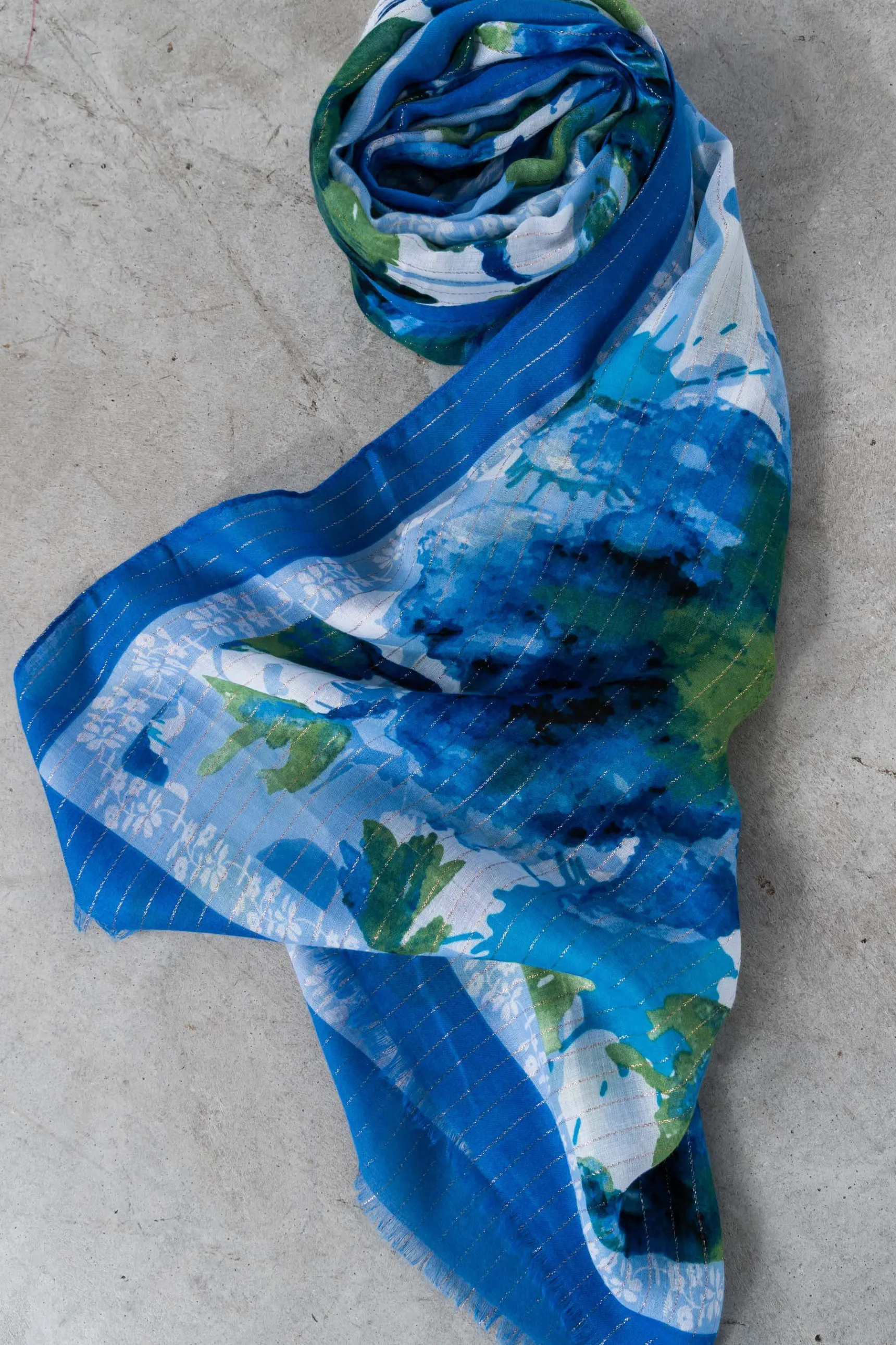 foulard_hilo_oro_floral_2.webp Precchio Foulards Y Estolas<FOULARD HILO ORO FLORAL