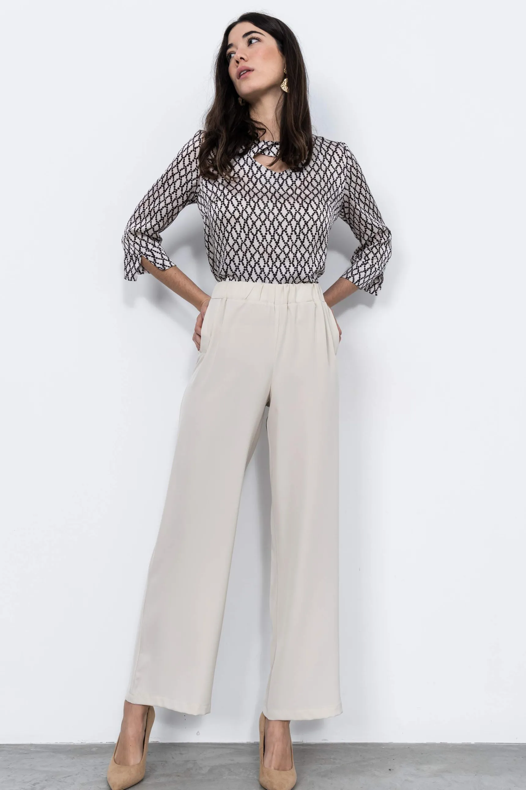 pantaln_ancho_fluido_natu_3.webp Precchio Pantalones<PANTALÓN ANCHO FLUIDO NATURAL