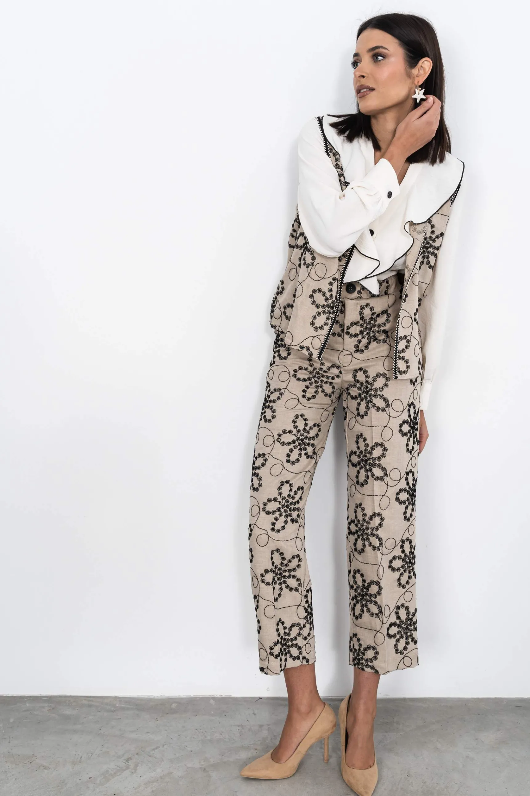 Precchio Pantalones<PANTALÓN BORDADOS BEIGE