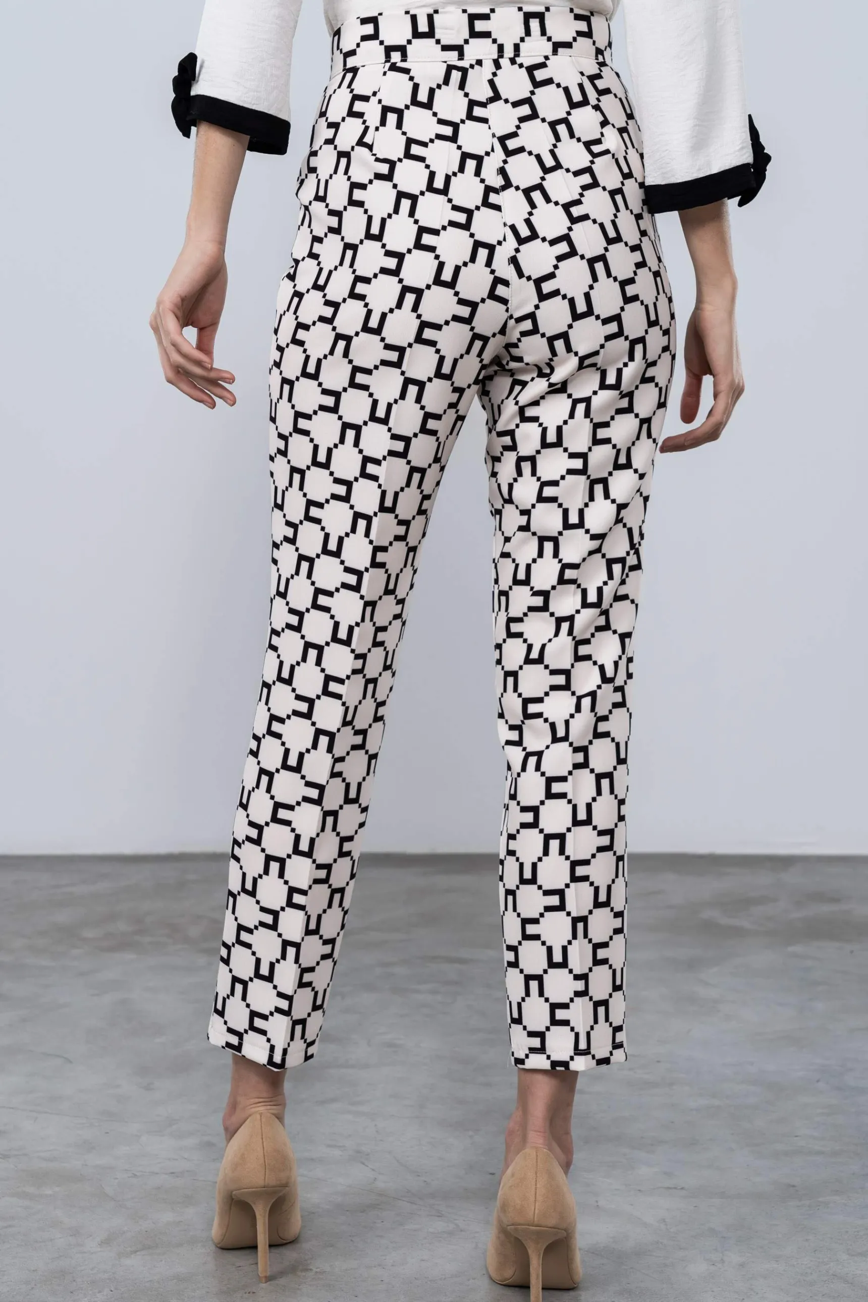 pantaln_estampado_geomtri_2.webp Precchio Pantalones<PANTALÓN ESTAMPADO GEOMÉTRICO CRUDO