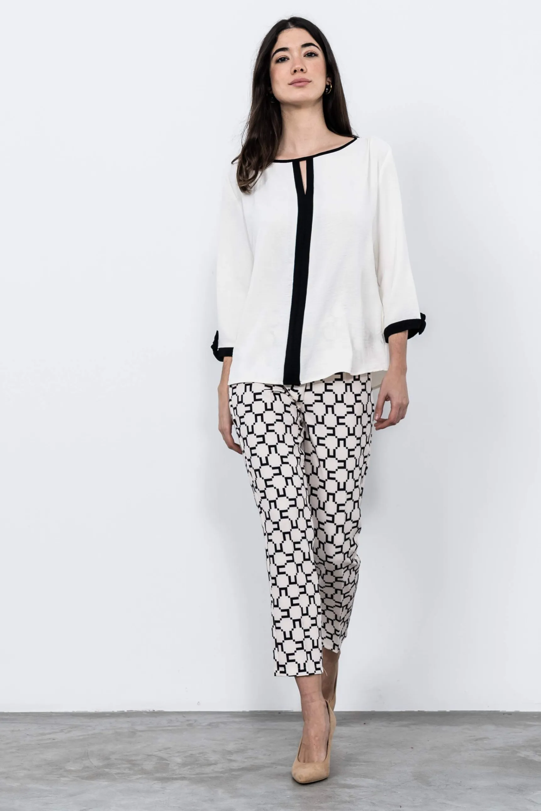 pantaln_estampado_geomtri_3.webp Precchio Pantalones<PANTALÓN ESTAMPADO GEOMÉTRICO CRUDO