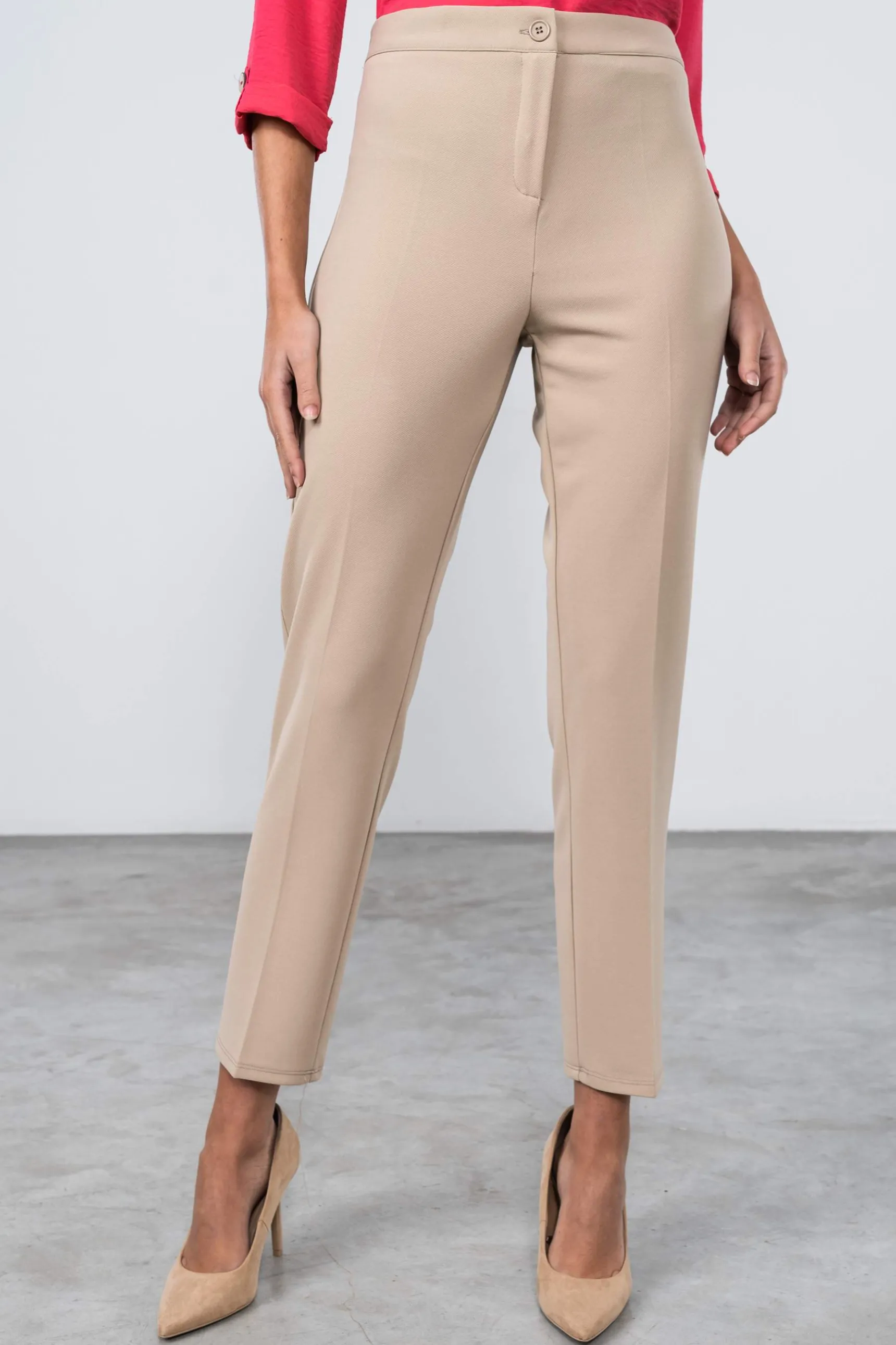 pantaln_goma_cintura_beig_4.webp Precchio Pantalones<PANTALÓN GOMA CINTURA BEIGE