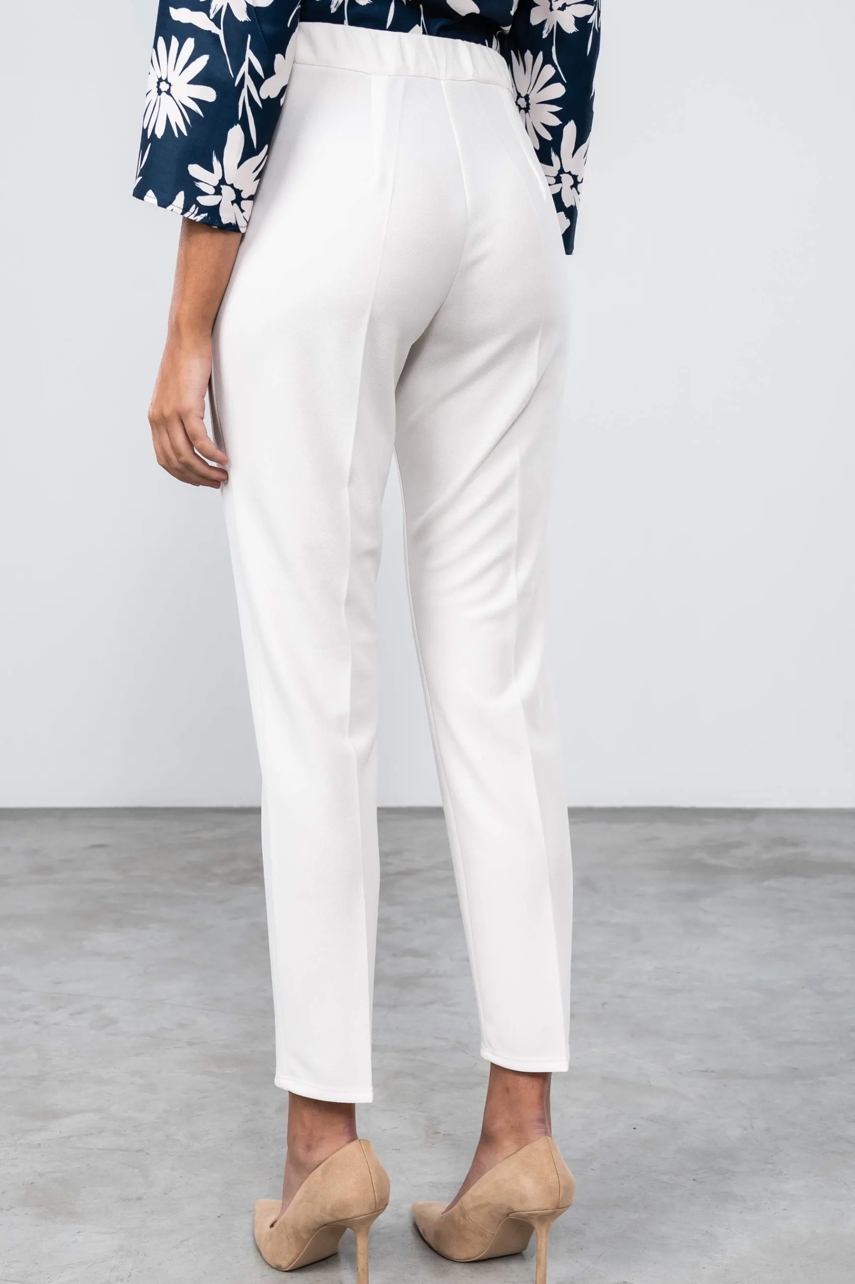 pantaln_goma_cintura_crud_3.webp Precchio Pantalones<PANTALÓN GOMA CINTURA CRUDO