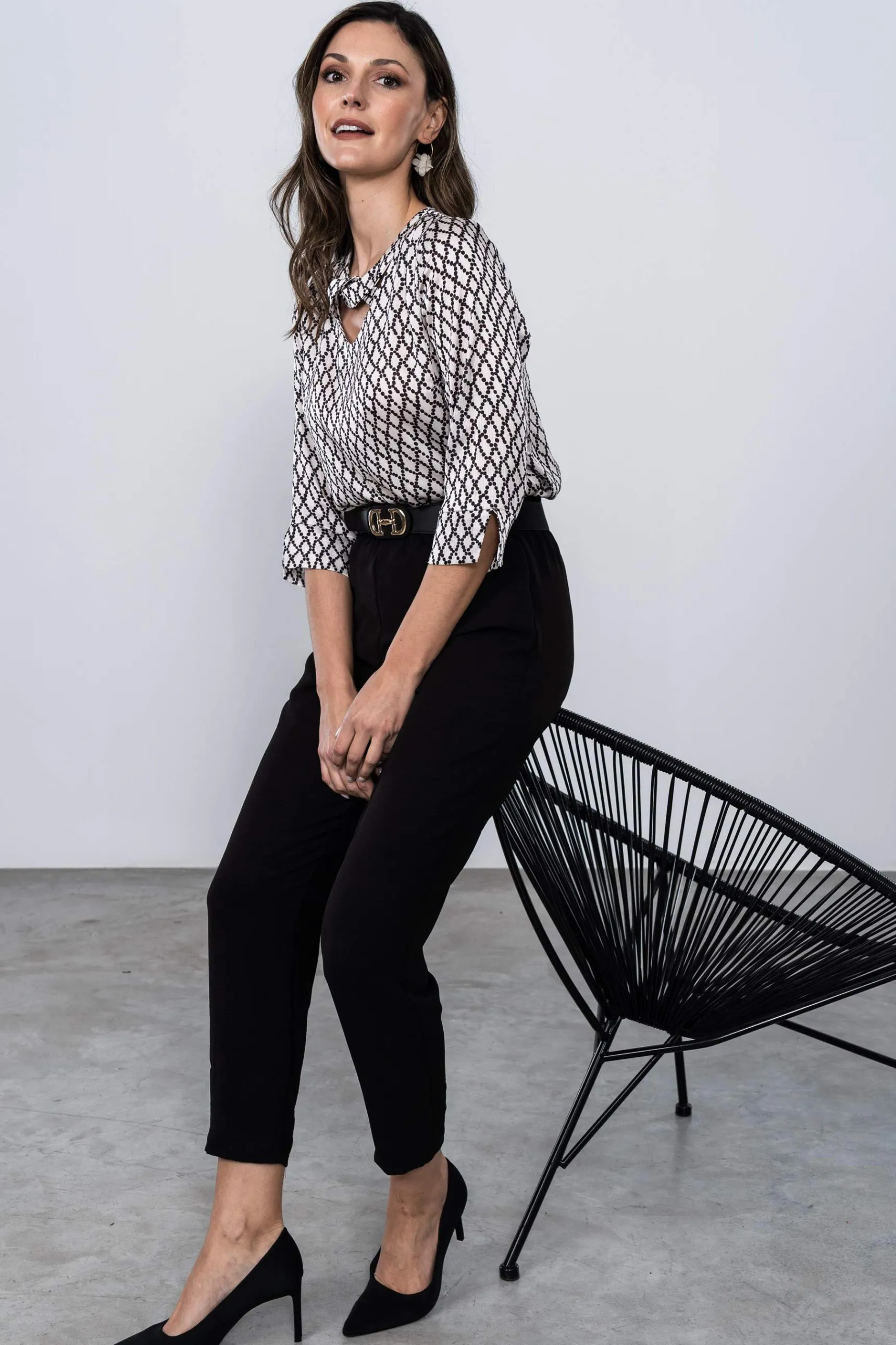 pantaln_holgado_cordn_neg_4.webp Precchio Pantalones<PANTALÓN HOLGADO CORDÓN NEGRO