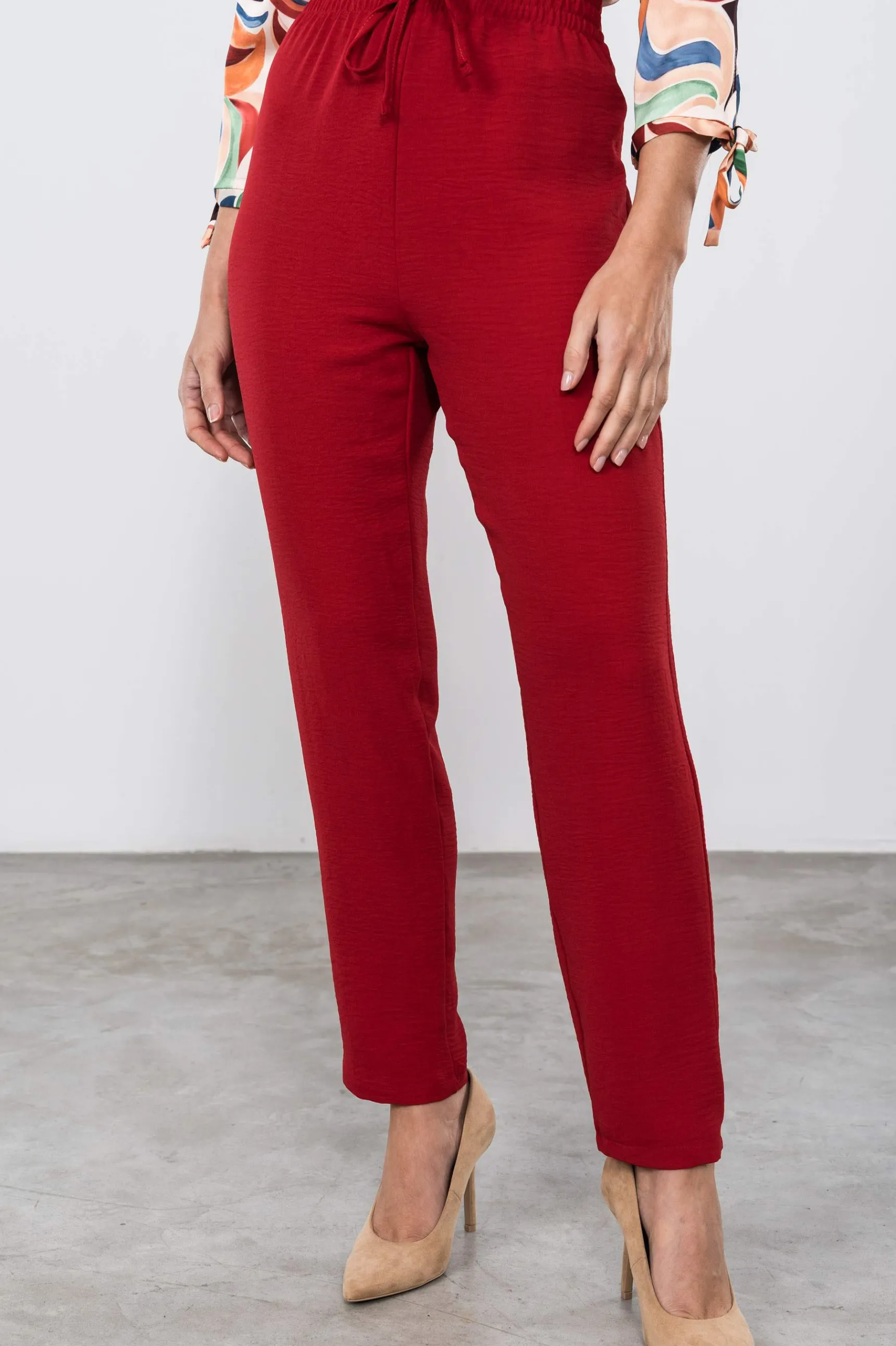 Precchio Pantalones<PANTALÓN HOLGADO CORDÓN ROJO