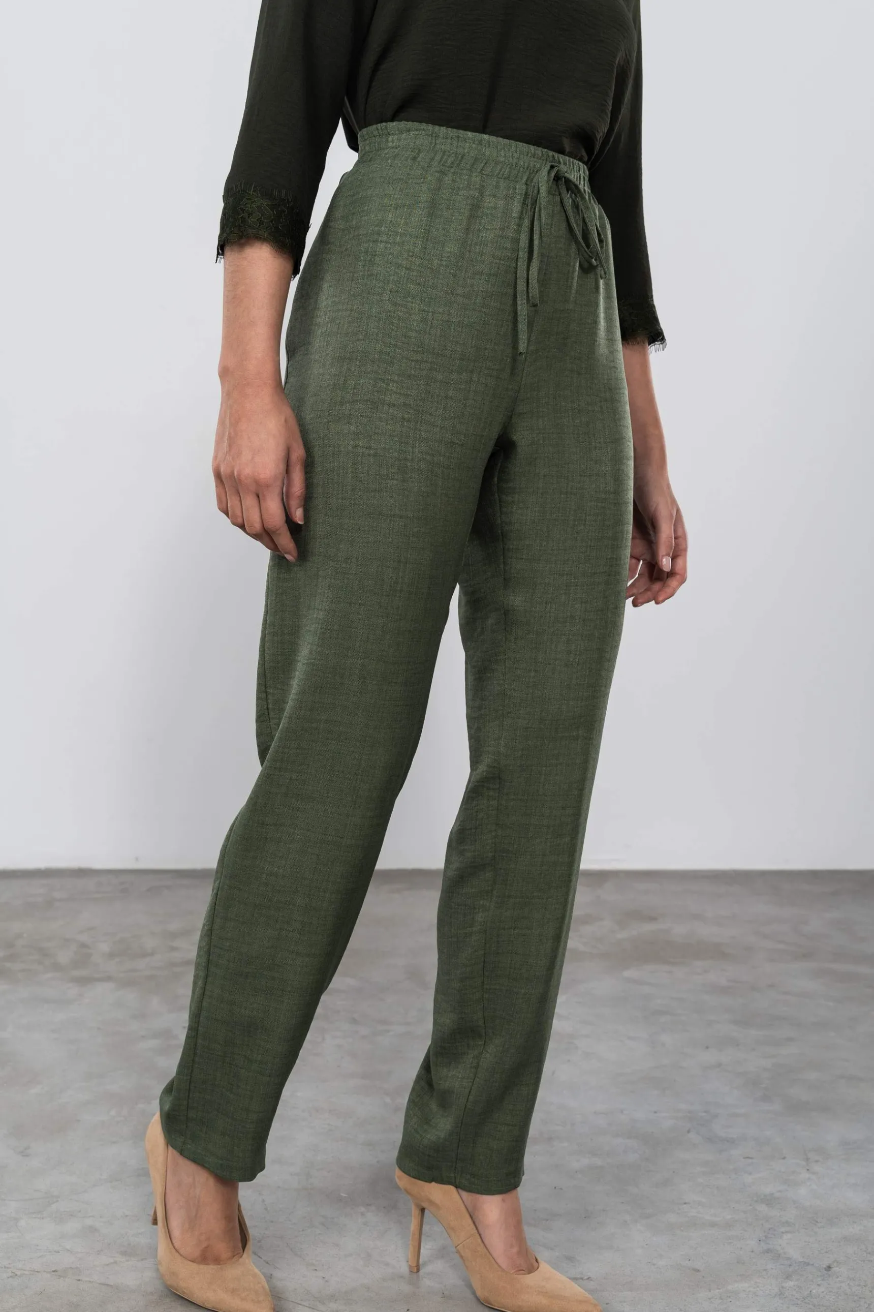 Precchio Pantalones<PANTALÓN HOLGADO GOMA KAKI