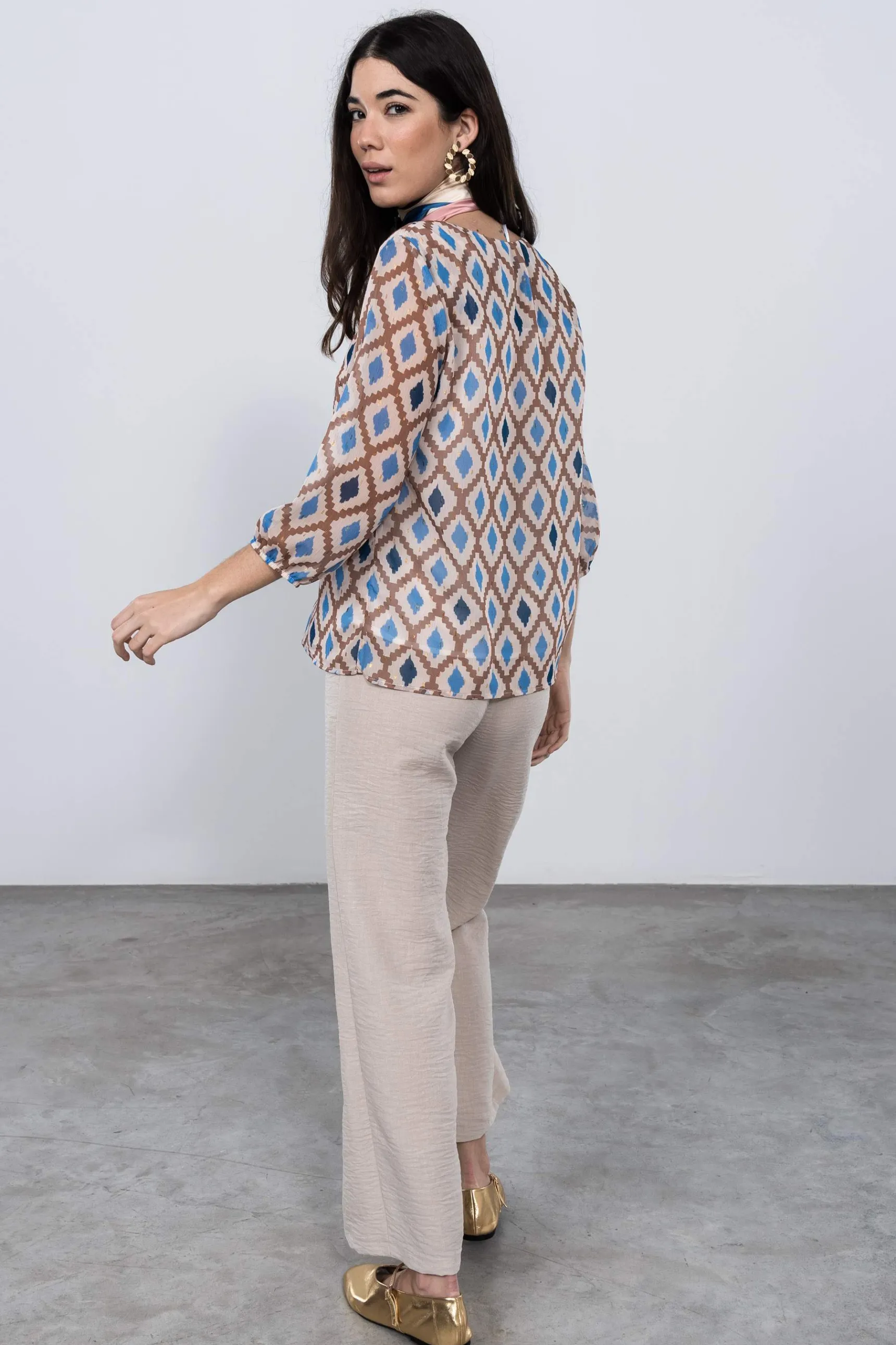 pantaln_recto_goma_cintur_5.webp Precchio Pantalones<PANTALÓN RECTO GOMA CINTURA