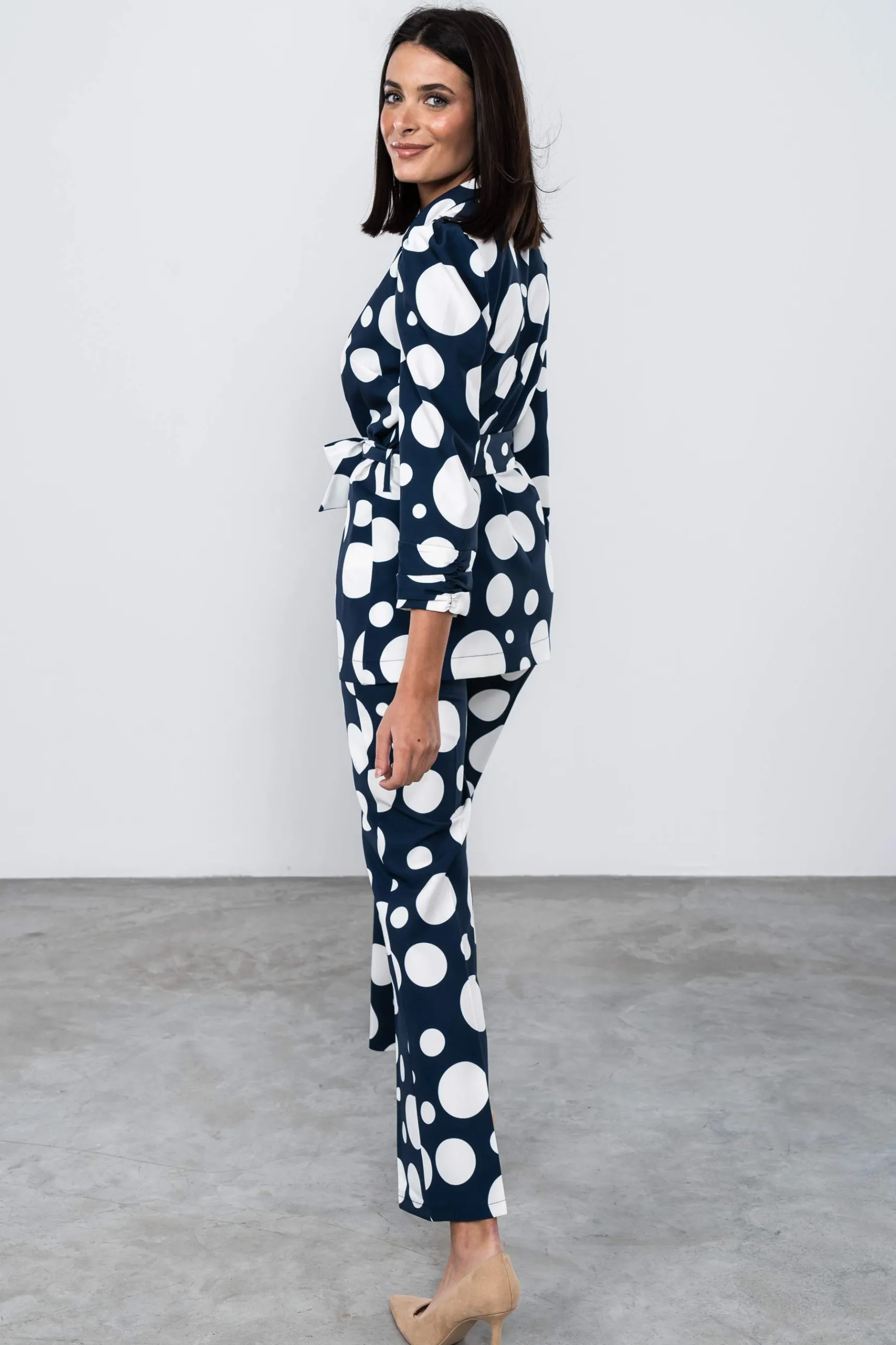 pantaln_recto_topos_3.webp Precchio Pantalones<PANTALÓN RECTO TOPOS