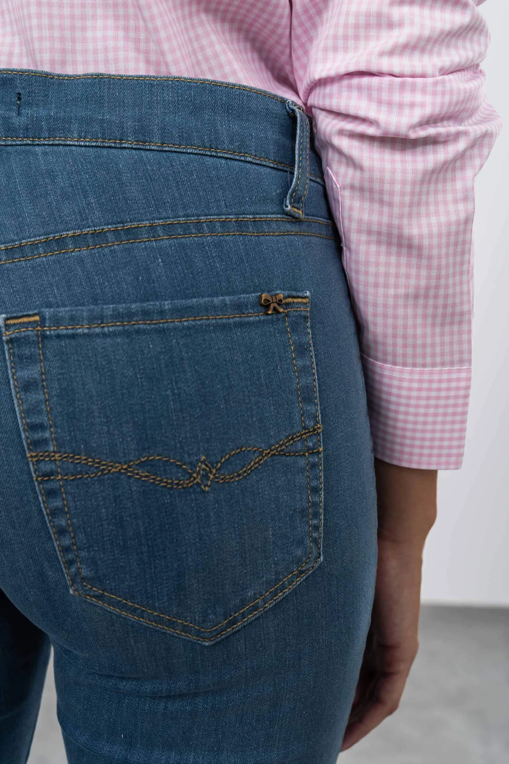 pantalon_vaquero_recto_az_4.webp Precchio Pantalones<PANTALON VAQUERO RECTO AZUL