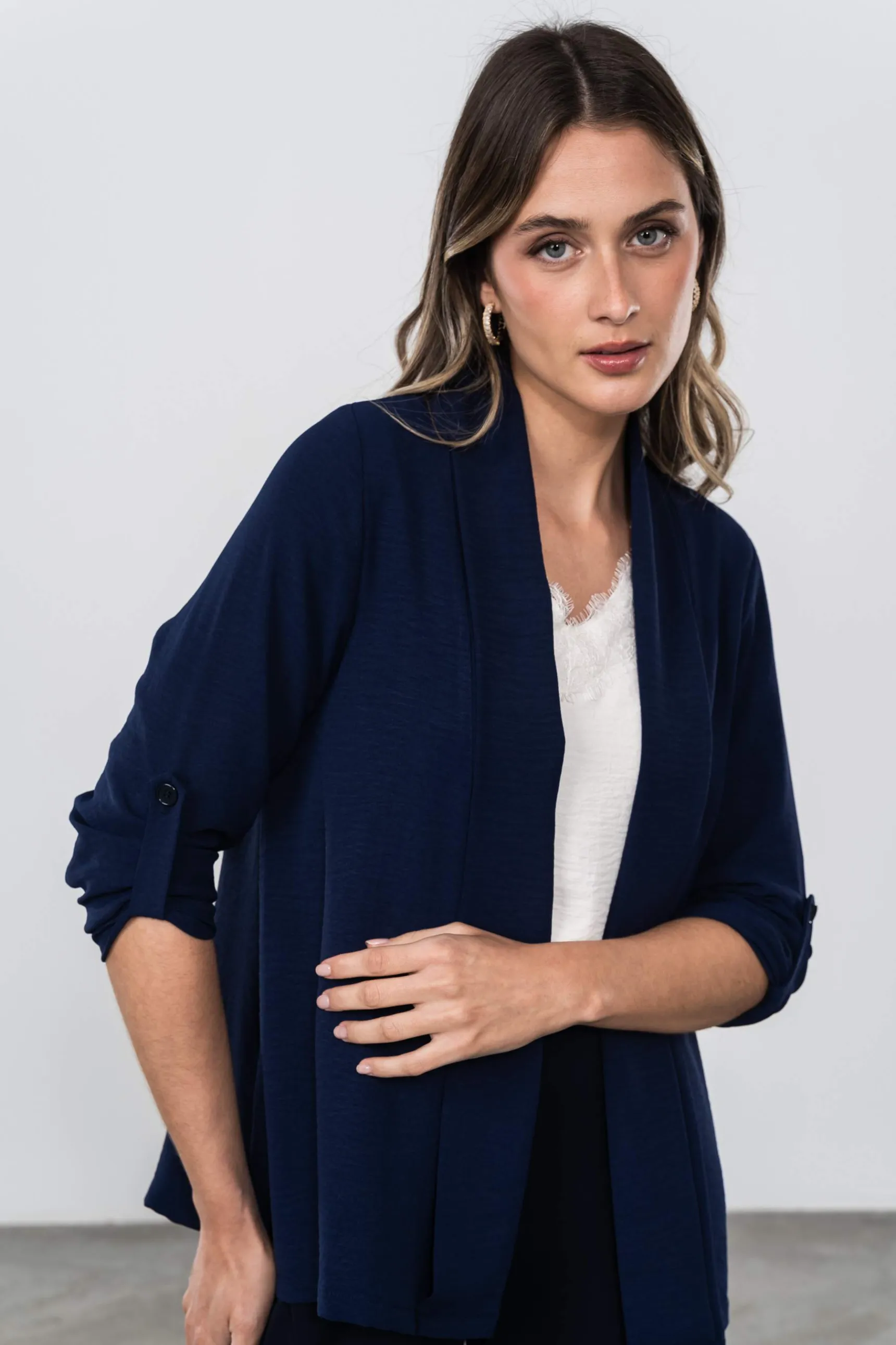 sobrecamisa_trabilla_mari_2.webp Precchio Chaquetas<SOBRECAMISA TRABILLA MARINO
