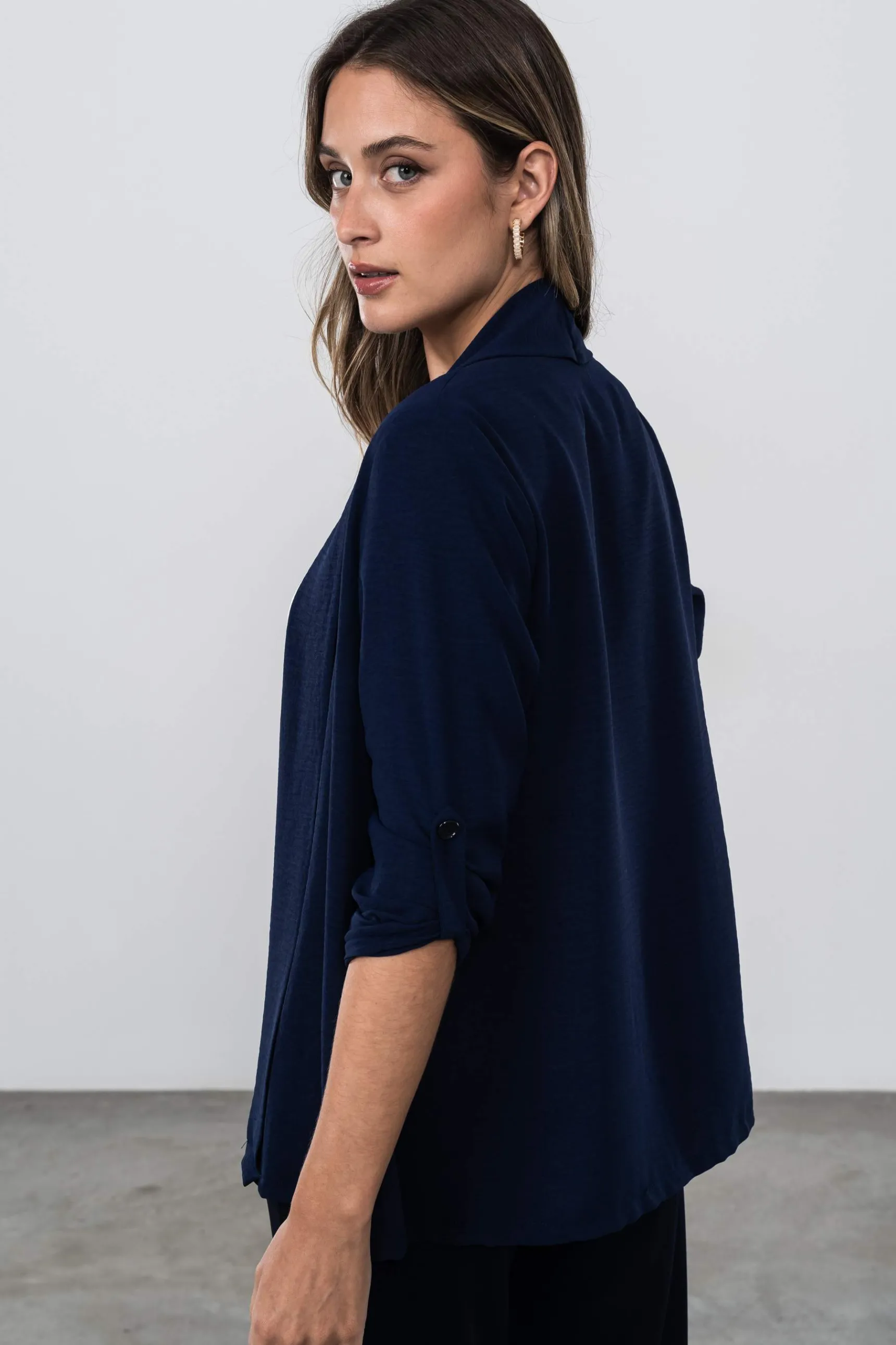 sobrecamisa_trabilla_mari_5.webp Precchio Chaquetas<SOBRECAMISA TRABILLA MARINO