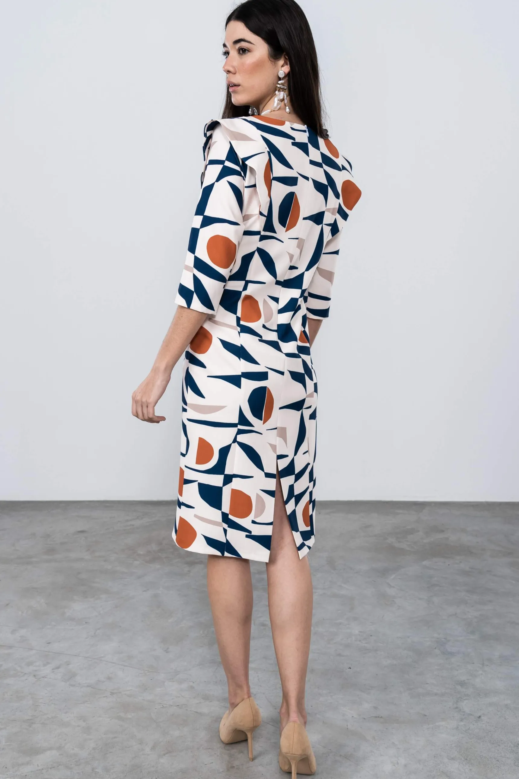 vestido_diseo_hombros_7.webp Precchio Vestidos<VESTIDO DISEÑO HOMBROS