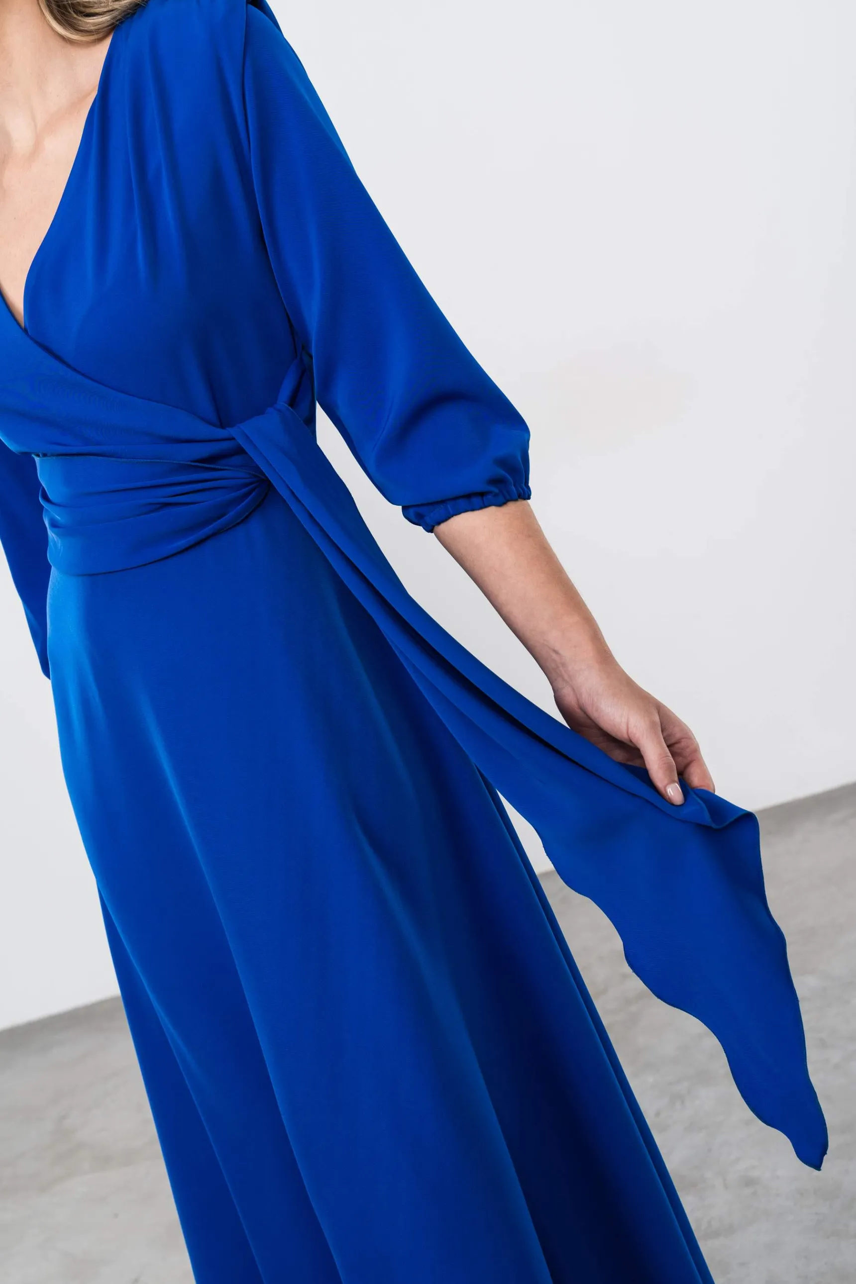 vestido_lazo_manga_france_4-1.webp Precchio Vestidos<VESTIDO LAZO MANGA FRANCESA TINTA