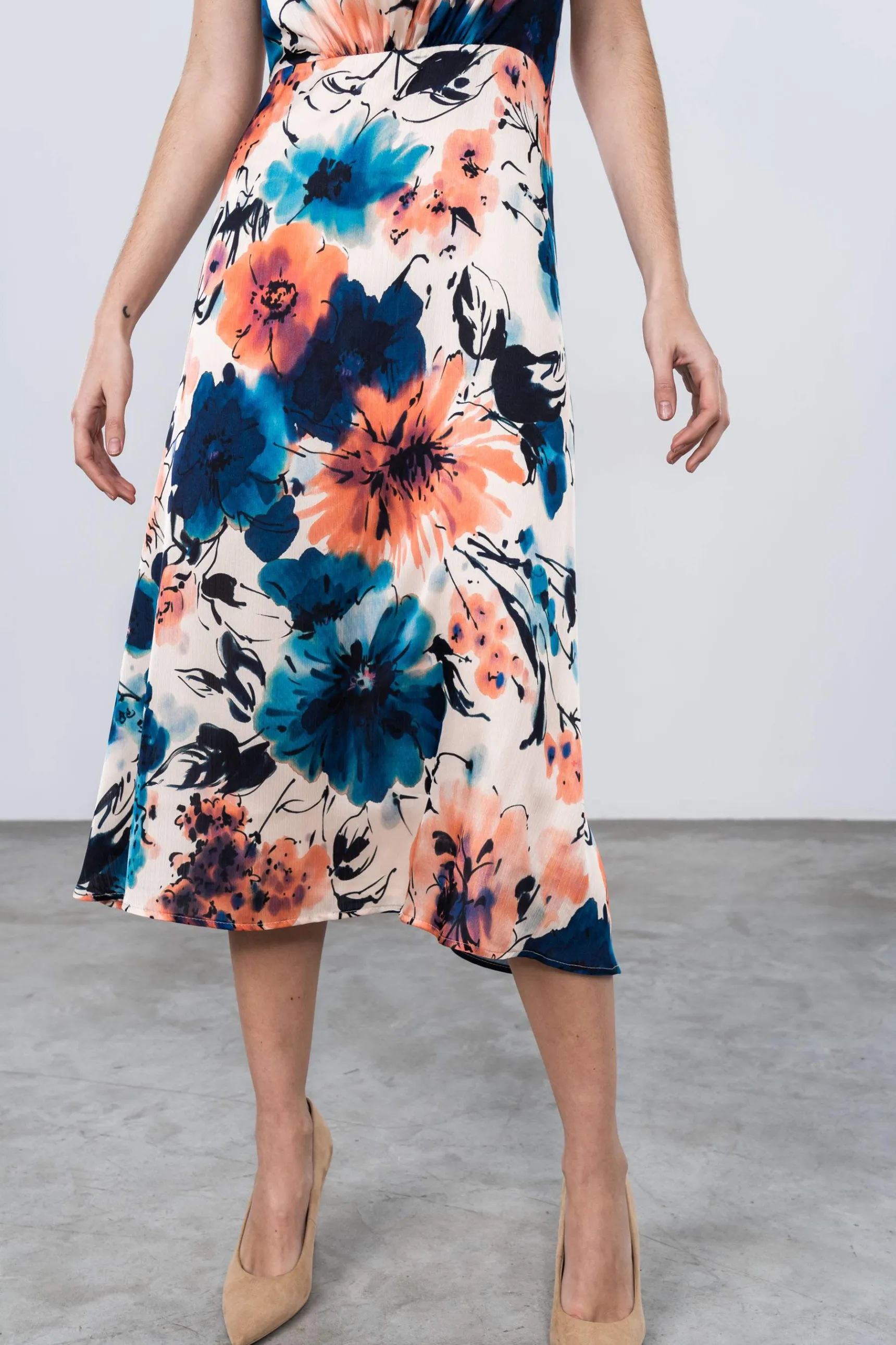 vestido_midi_floral_4.webp Precchio Vestidos<VESTIDO MIDI FLORAL